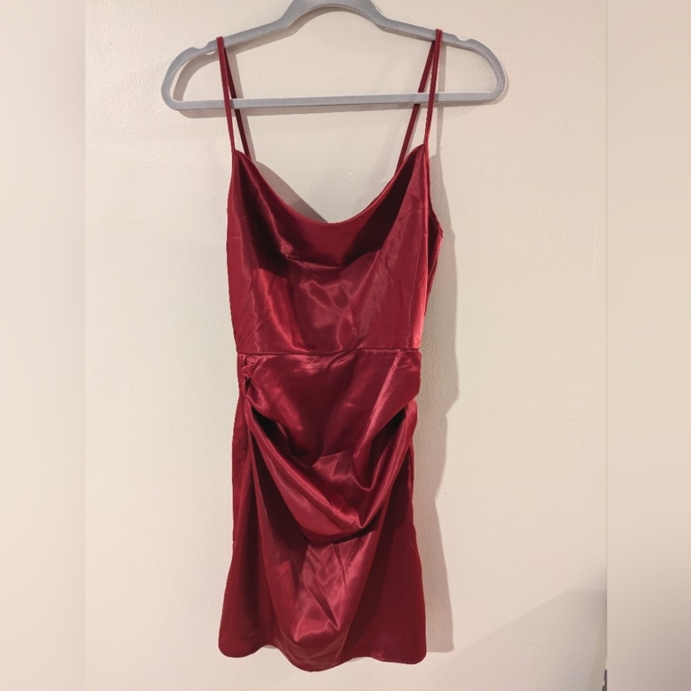Red bodycon dress